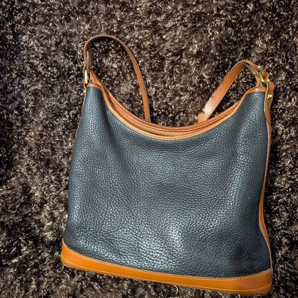 Dooney & Bourke Black Pebbled Leather Hobo Bag with Brown Trim & Matching Wallet - Picture 4 of 13